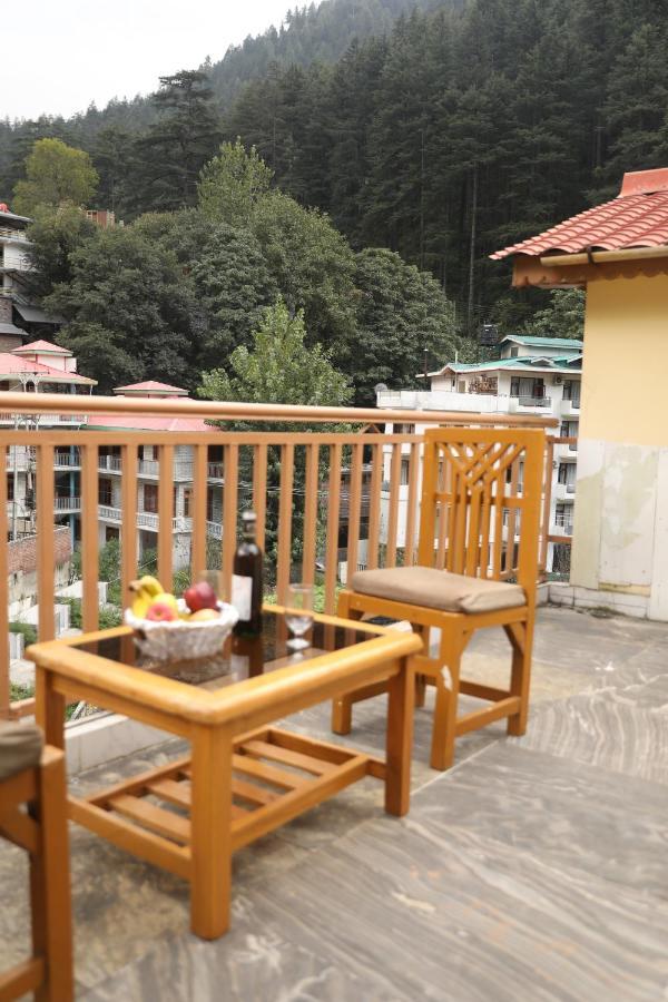 Hotel Purnima Riverside Касоль Экстерьер фото
